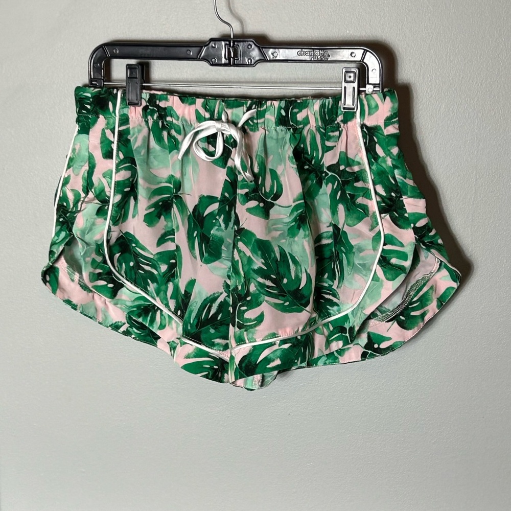 Buddy Love Tropical Green Leaf Print‎ Women's Shorts Size M